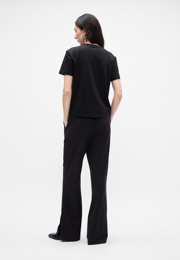 Calvin Klein Jeans CLASSIC TEE
