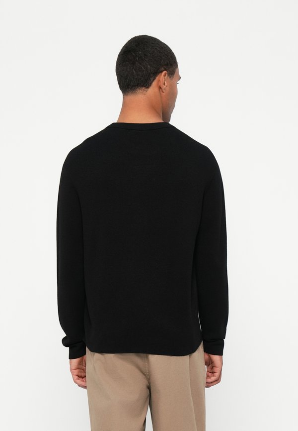 Selected Relaxed fit