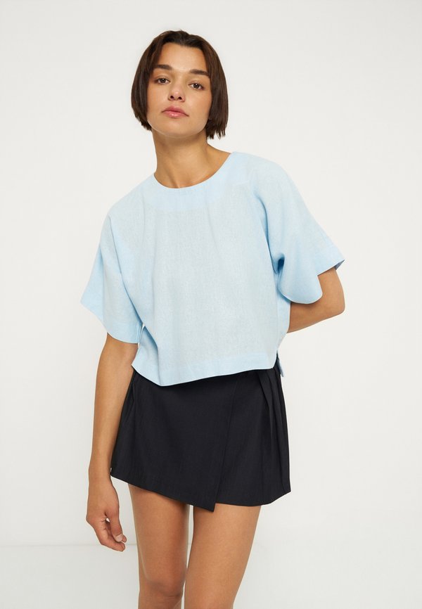 DKNY