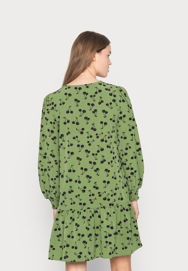 Vero Moda VMBILLI CHERRY V NECK