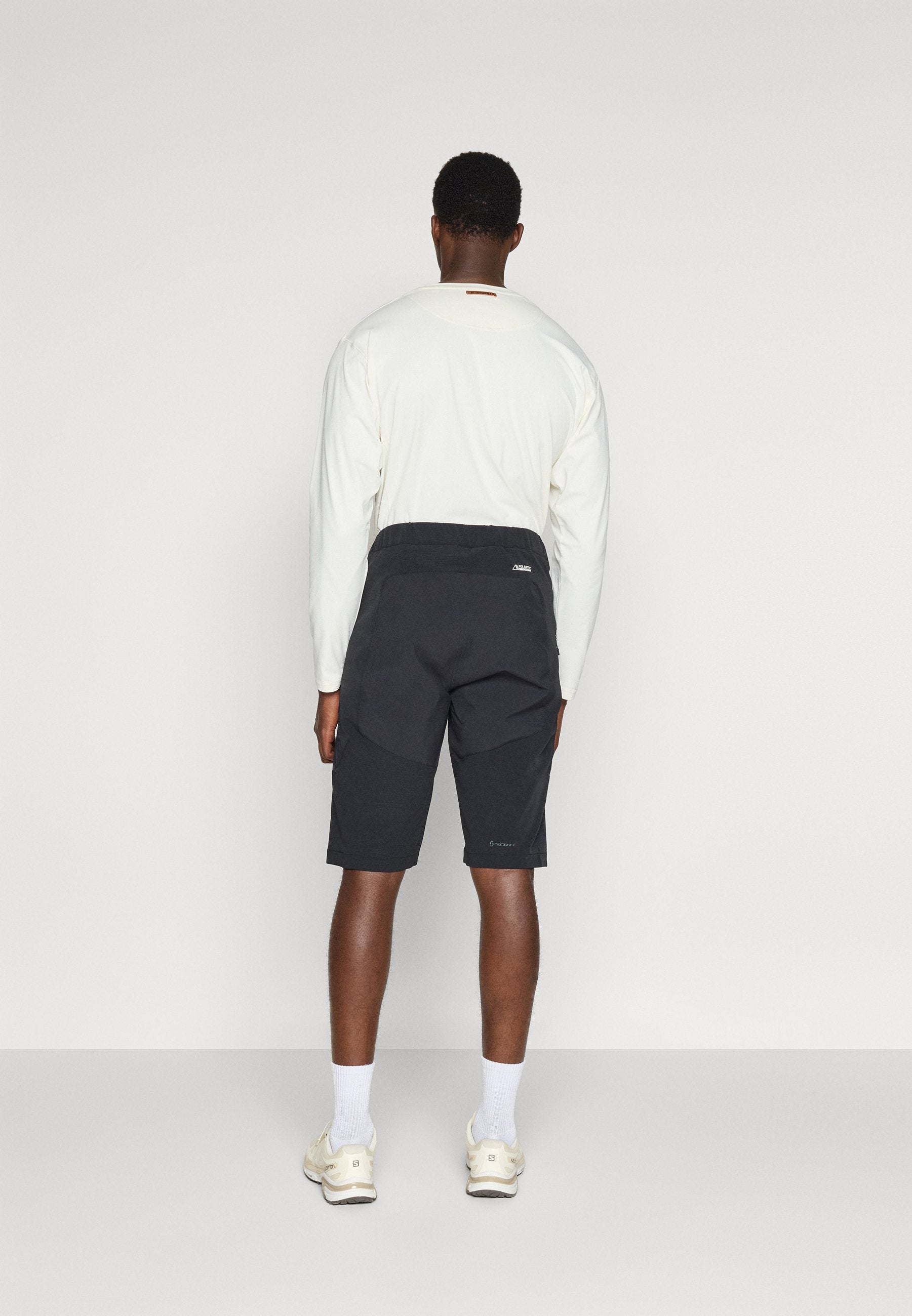 TRAIL STORM REGULAR FIT Media 4