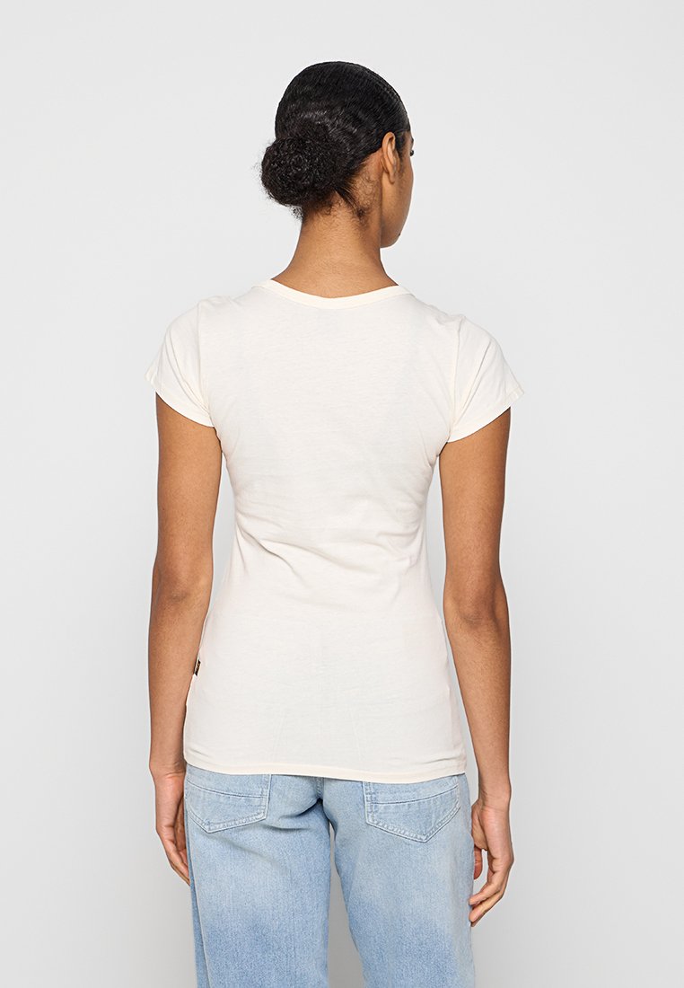 SLIM FIT 2 PACK Media 3