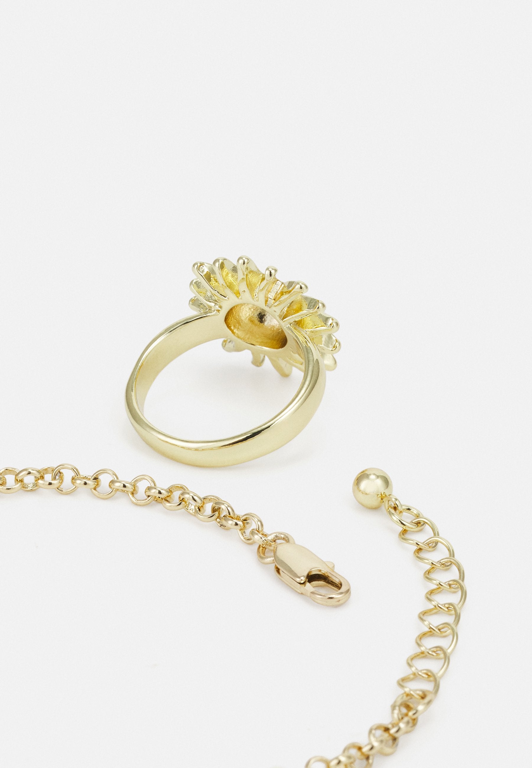 Pieces PCFILIPPA BRACELET SET