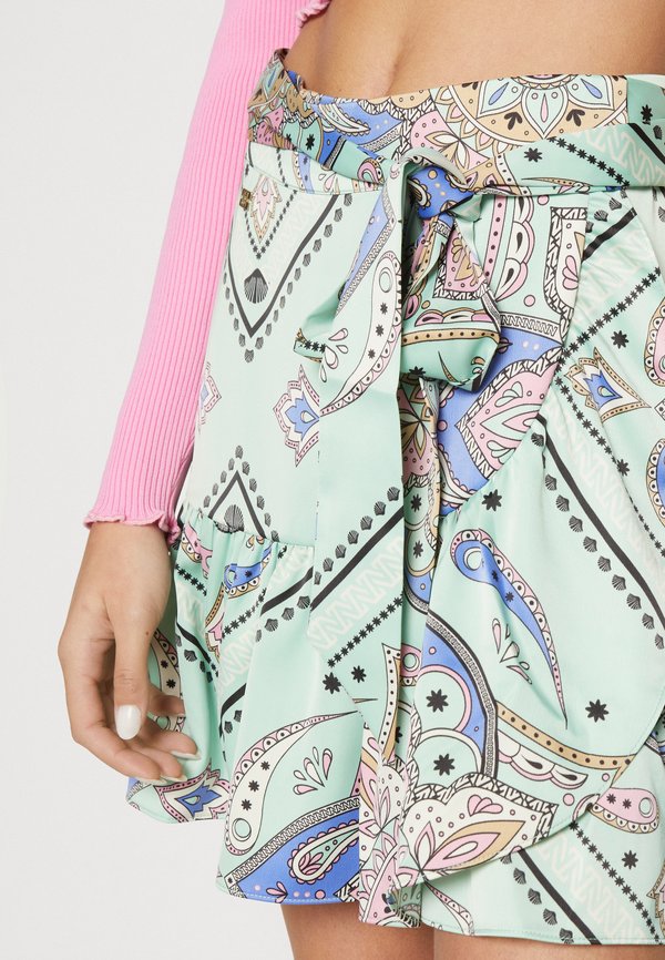 NIKKIE LOREN MANDALA SKIRT
