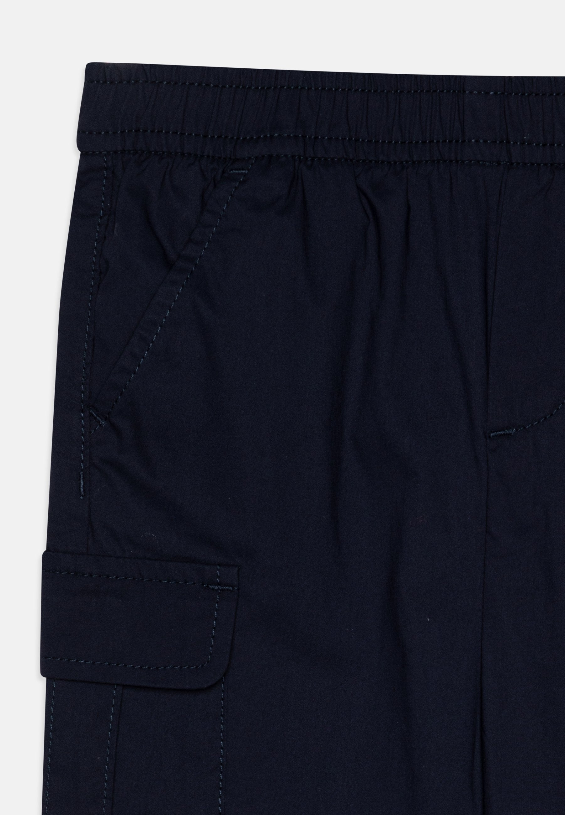 PANTS UNISEX Media 3
