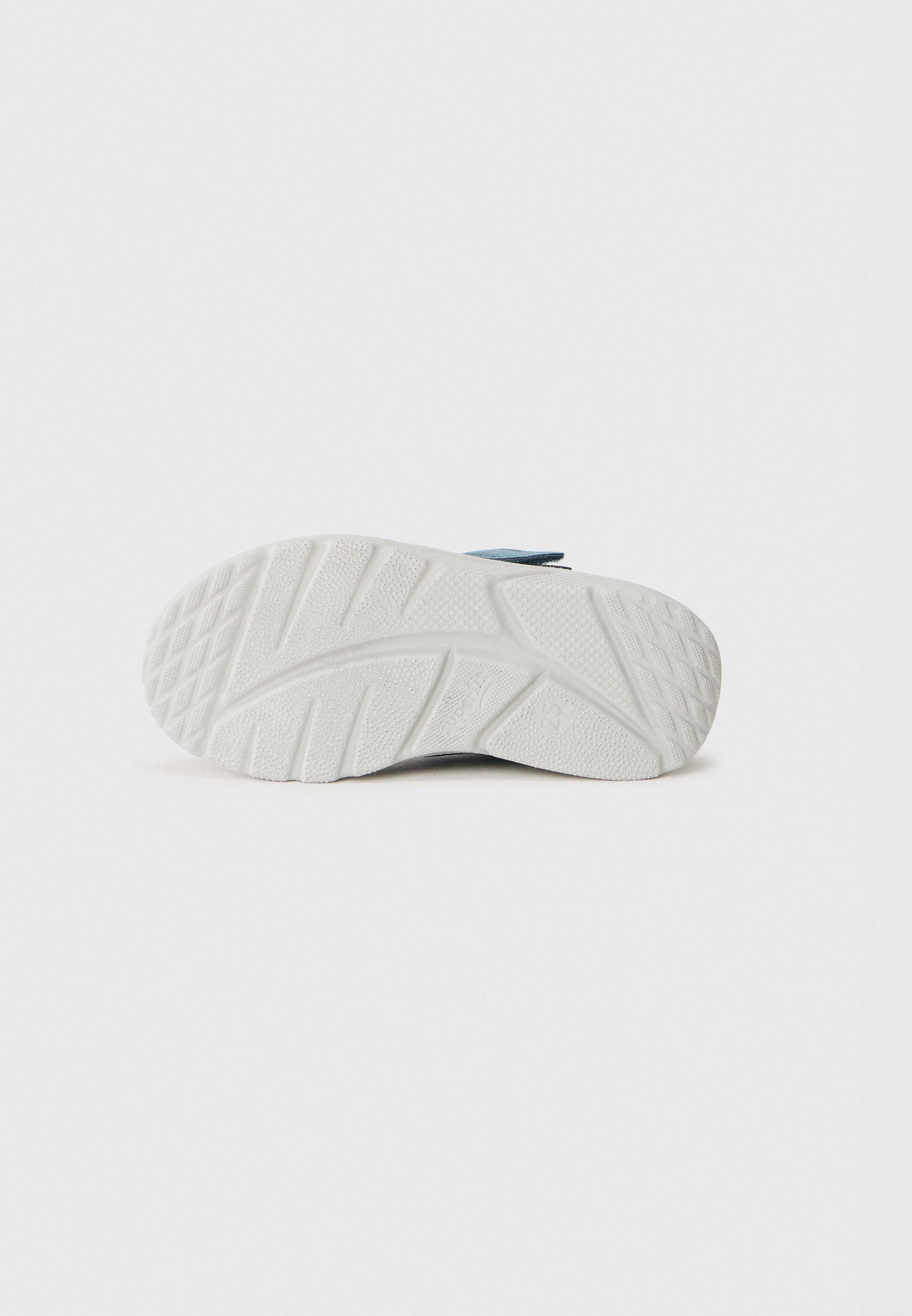 KICKS Media 6