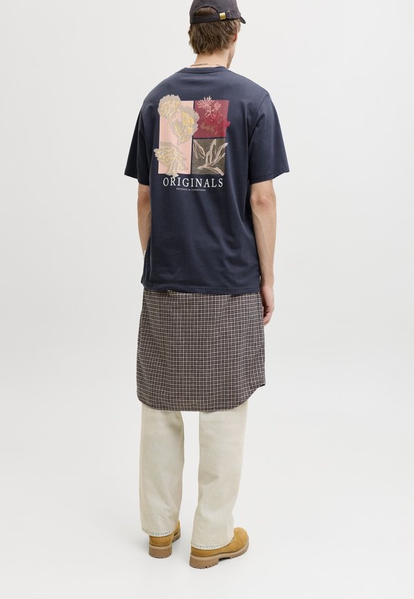 Jack & Jones T- - Print T-shirt - odyssey gray