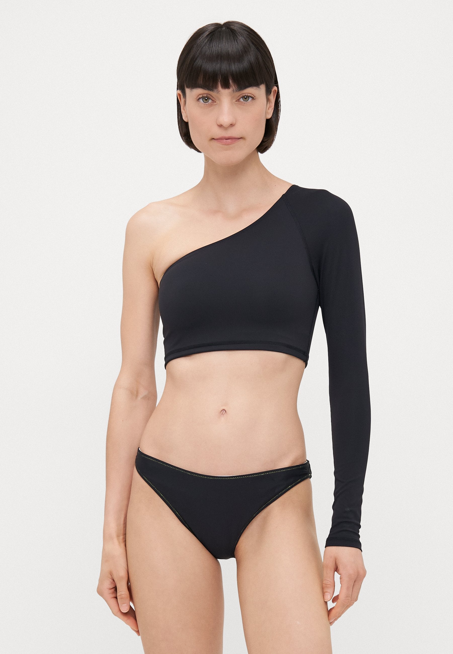It's Now Cool THE CONTOUR ONE SHOULDER