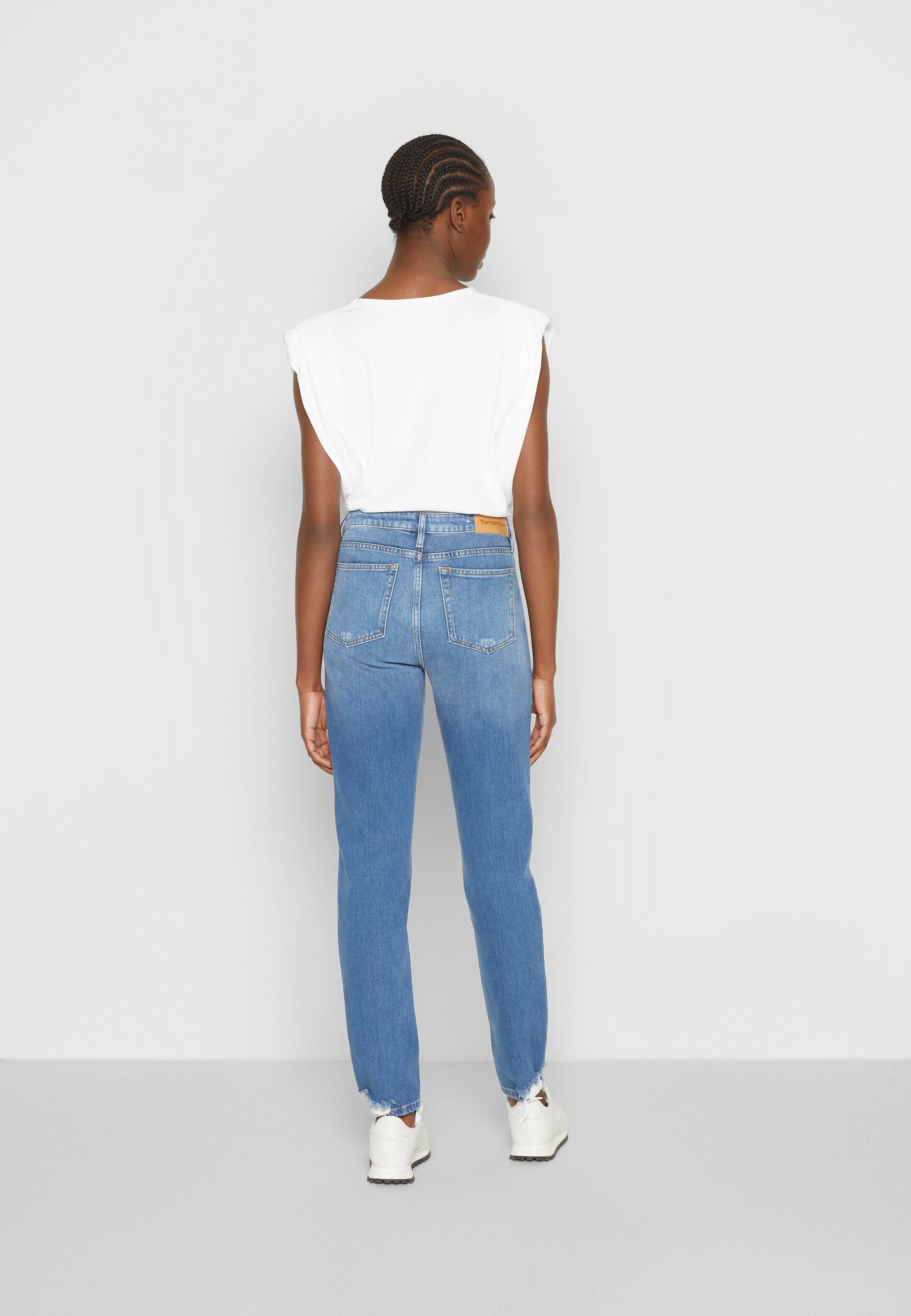 Tomorrow HEPBURN VINTAGE