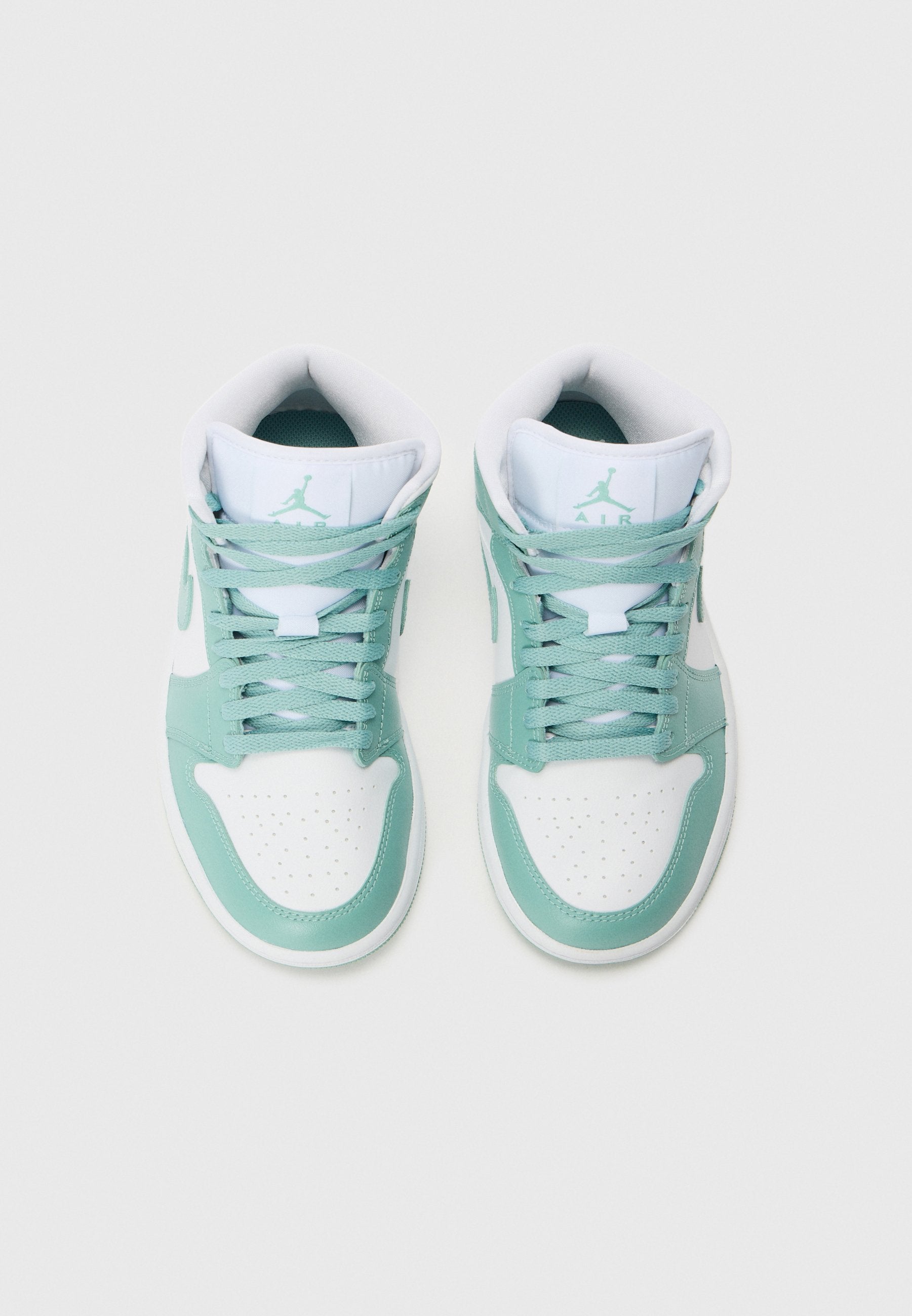 Jordan AIR JORDAN 1 MID