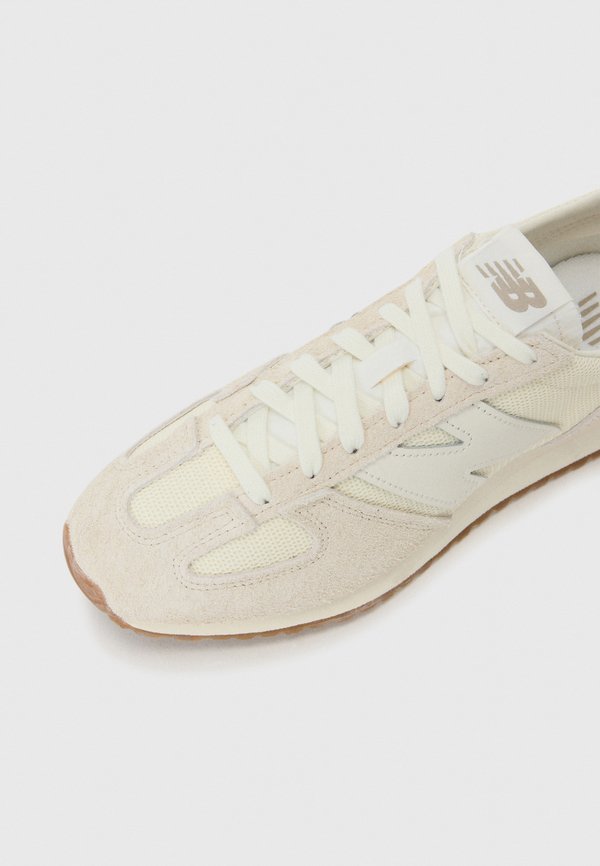 New Balance U471 UNISEX