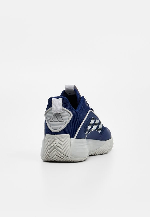 adidas Performance OWN THE GAME 3.0