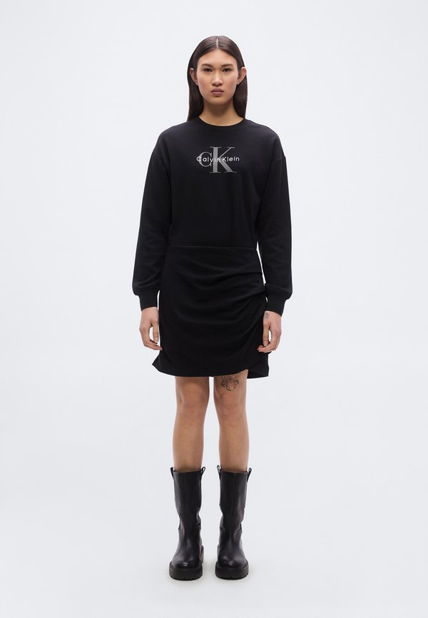 Calvin Klein Jeans MONOLOGO CREW FASHION