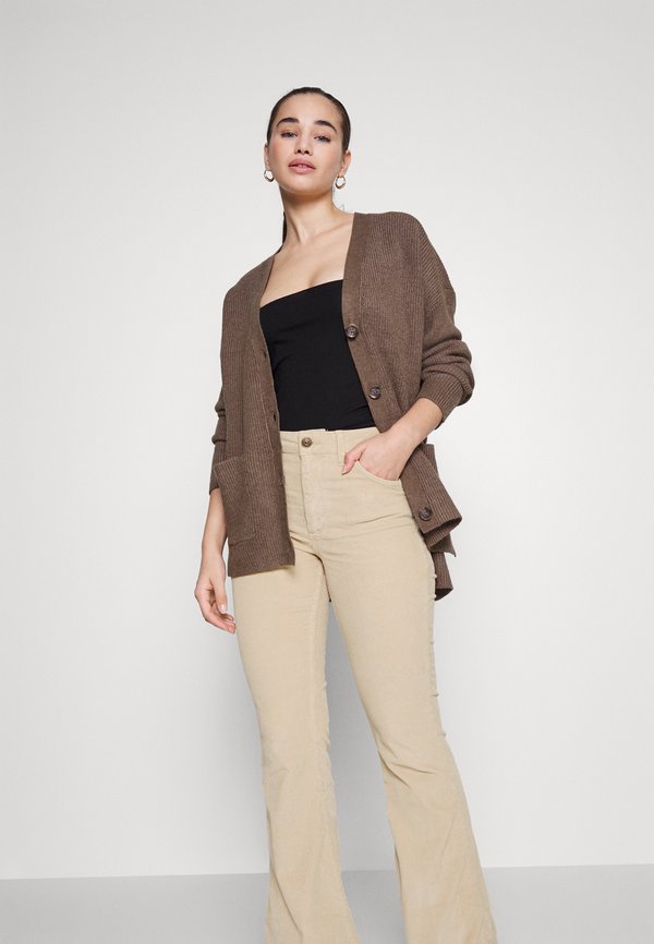 BDG Urban Outfitters