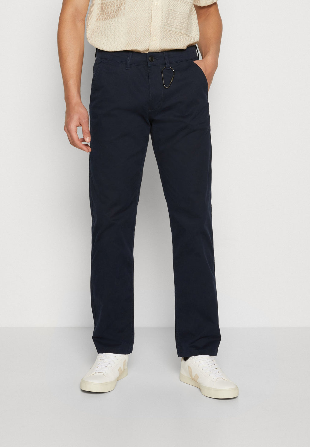 Esprit Chino Media 4