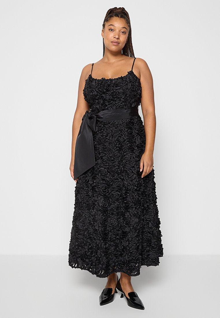 Apart Glamour Ballkleid Media 1