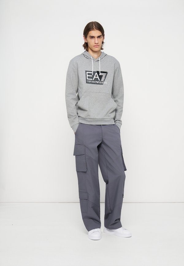 EA7 Emporio Armani