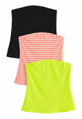 Drei Bandeau-Tops: eines in schlichtem Schwarz, eines in Pink mit weißen Streifen und eines in knalligem Neon-Grün. Alle verfügen über einen elastischen Stoff und eine glatte Textur.