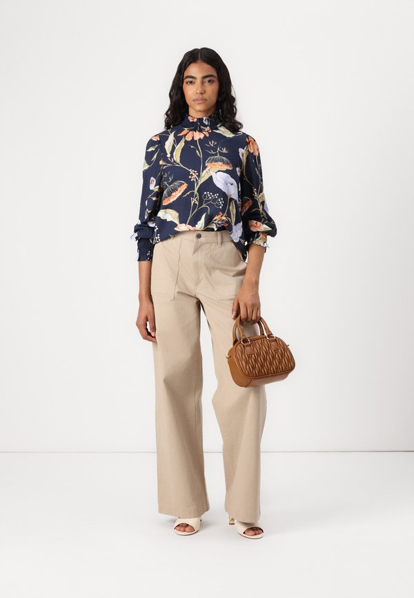 Vero Moda VMELEY HIGHNECK