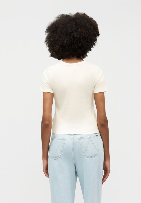 RVCA FUTURE