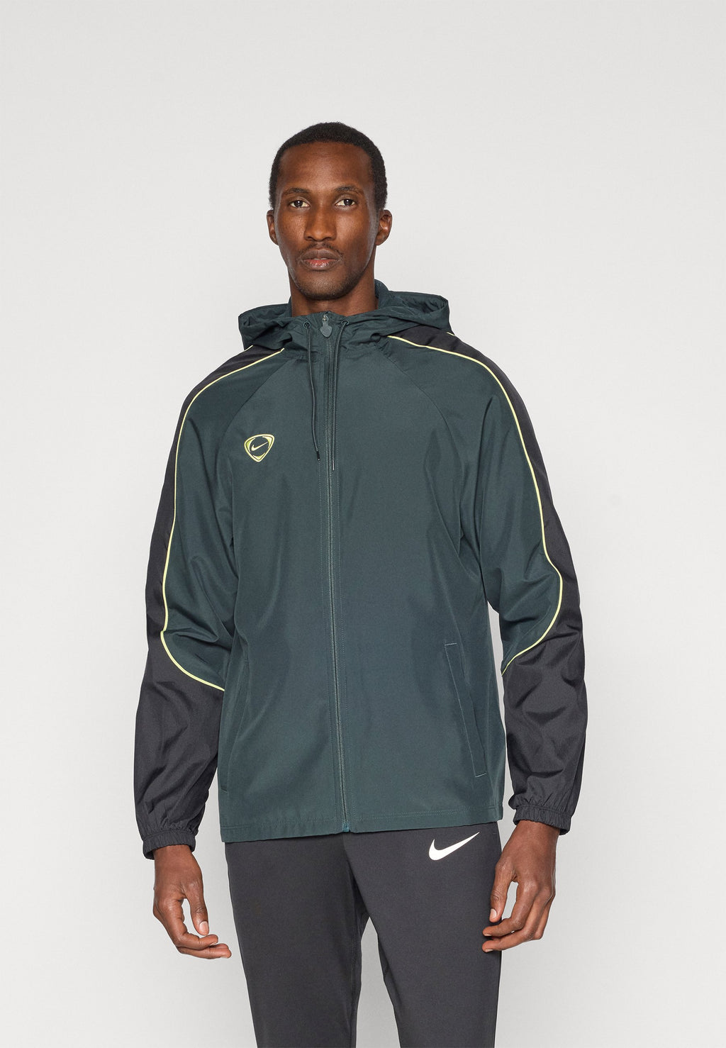 Nike Performance