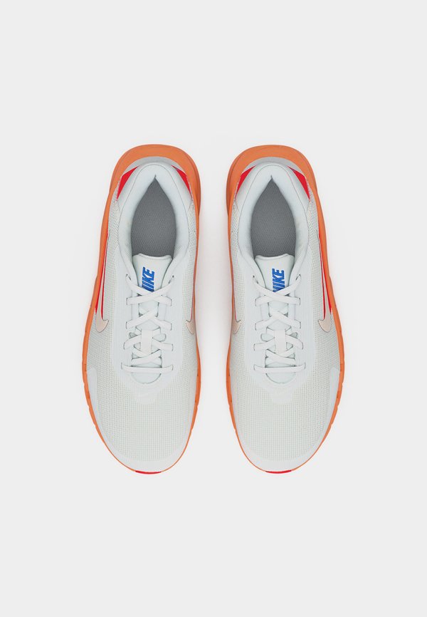 Nike Performance FLEX TRAIN