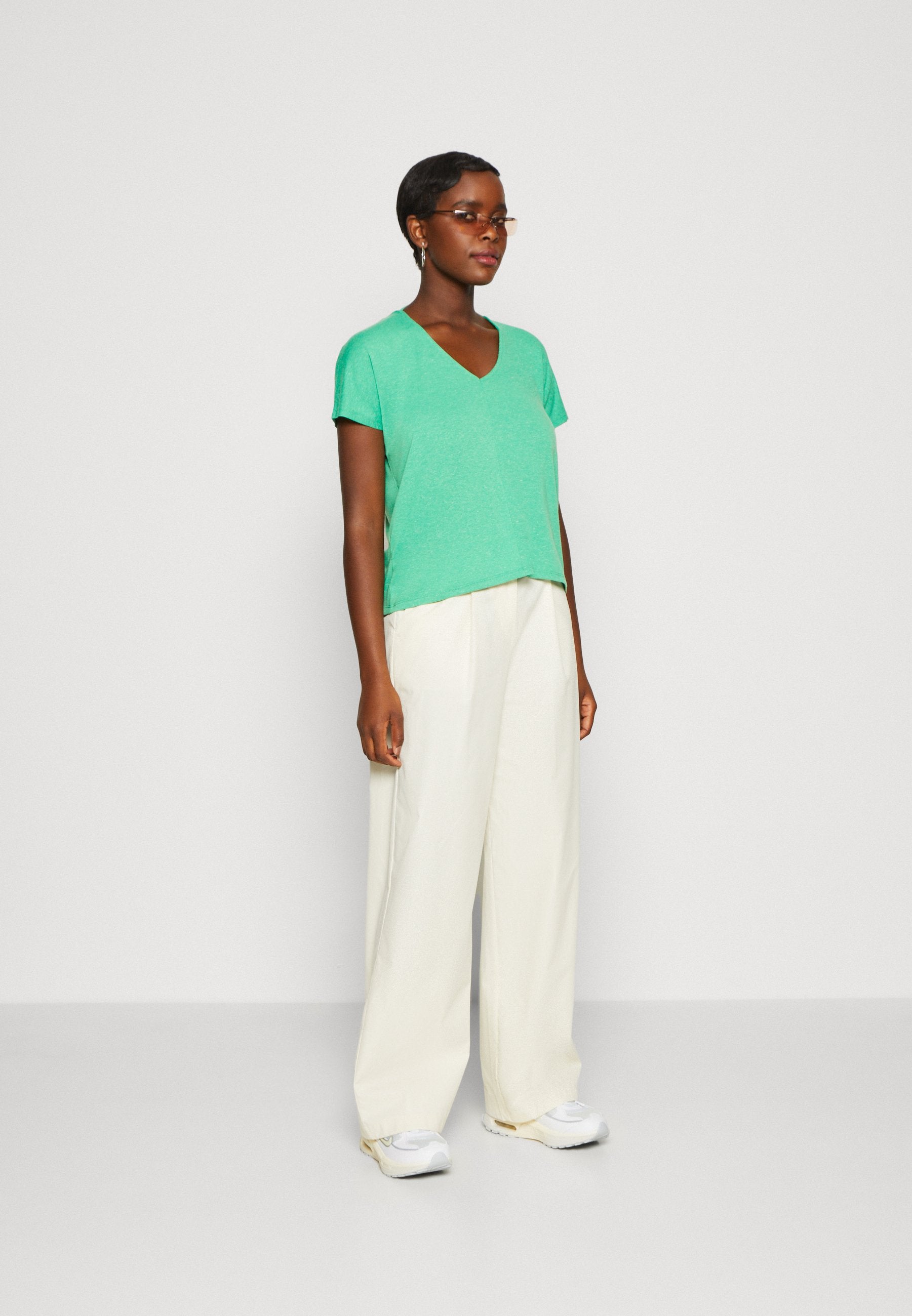 Vero Moda VMMARIJUNE DEEP V NECK