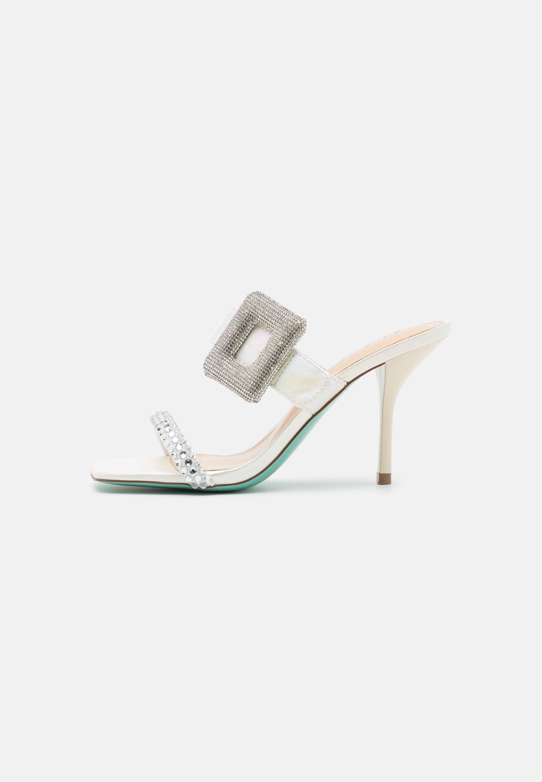 Blue by Betsey Johnson ANNY