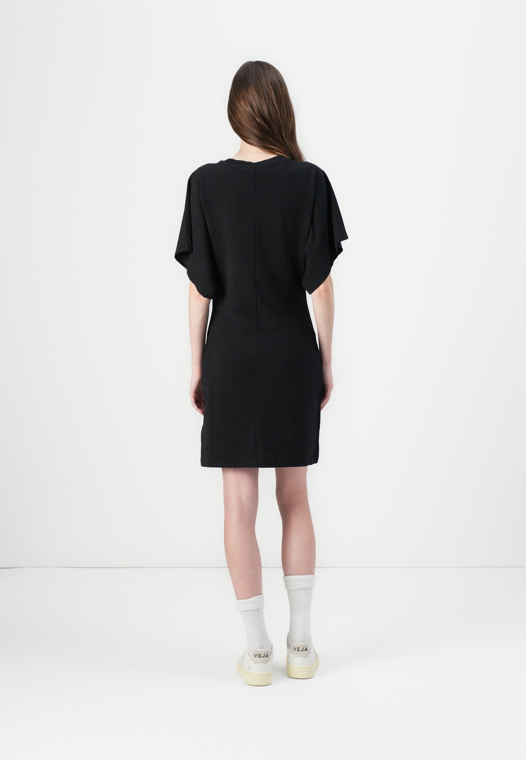 Replay DRESS