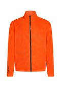 Orangene Fleecejacke mit hohem Kragen und durchgehendem Reißverschluss, ausgestattet mit einem schwarzen Reißverschluss und Logo auf den Ärmeln, zeigt eine glatte Textur.