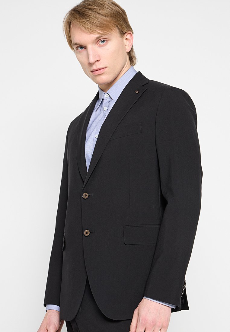 Michael Kors SLIM FIT