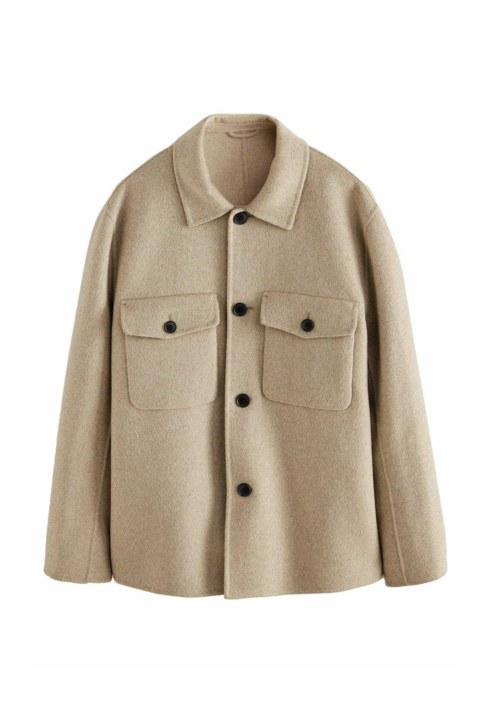 Beige Wollmischung-Jacke mit Kragen, zwei Fronttaschen, schwarzen Knöpfen und einer lockeren Passform. Weicher Griff und klares Design.