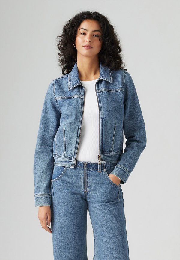 Levi's® DART TRUCKER