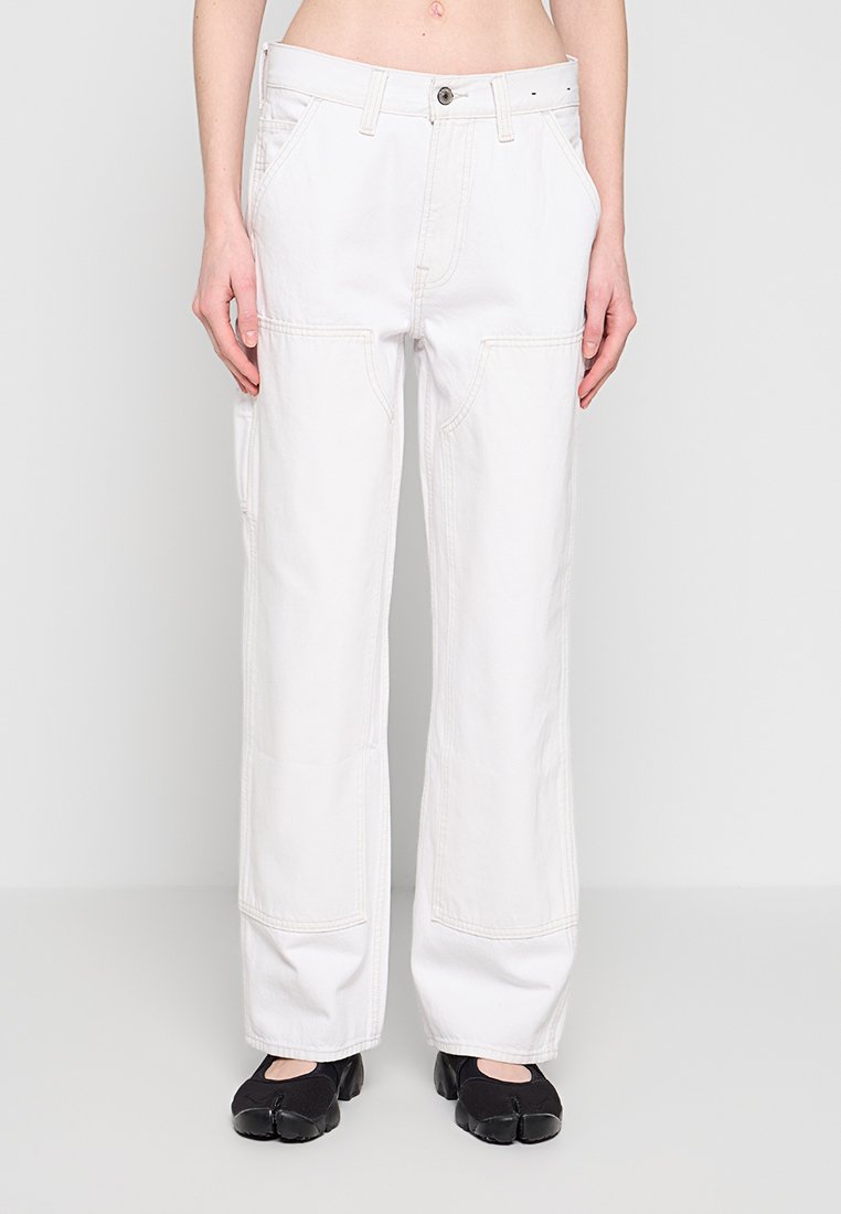 Abercrombie & Fitch RELAXED FIT