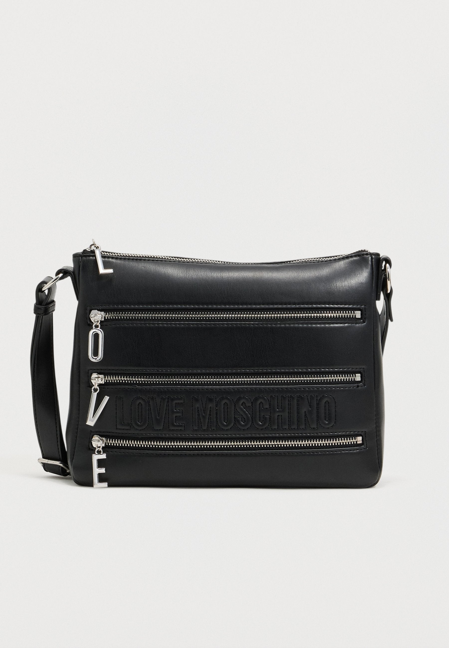 Love Moschino