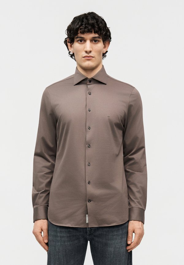 Michael Kors PERFORMANCE SLIM FIT