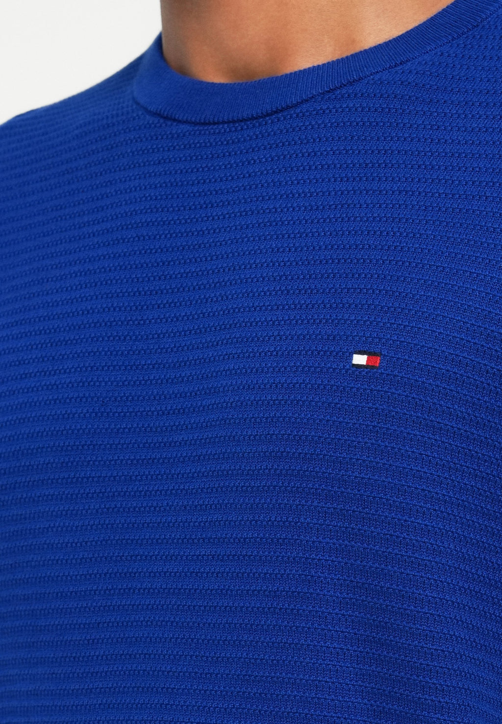 TEXTURED KNIT CREW NECK JUMPER Media 6