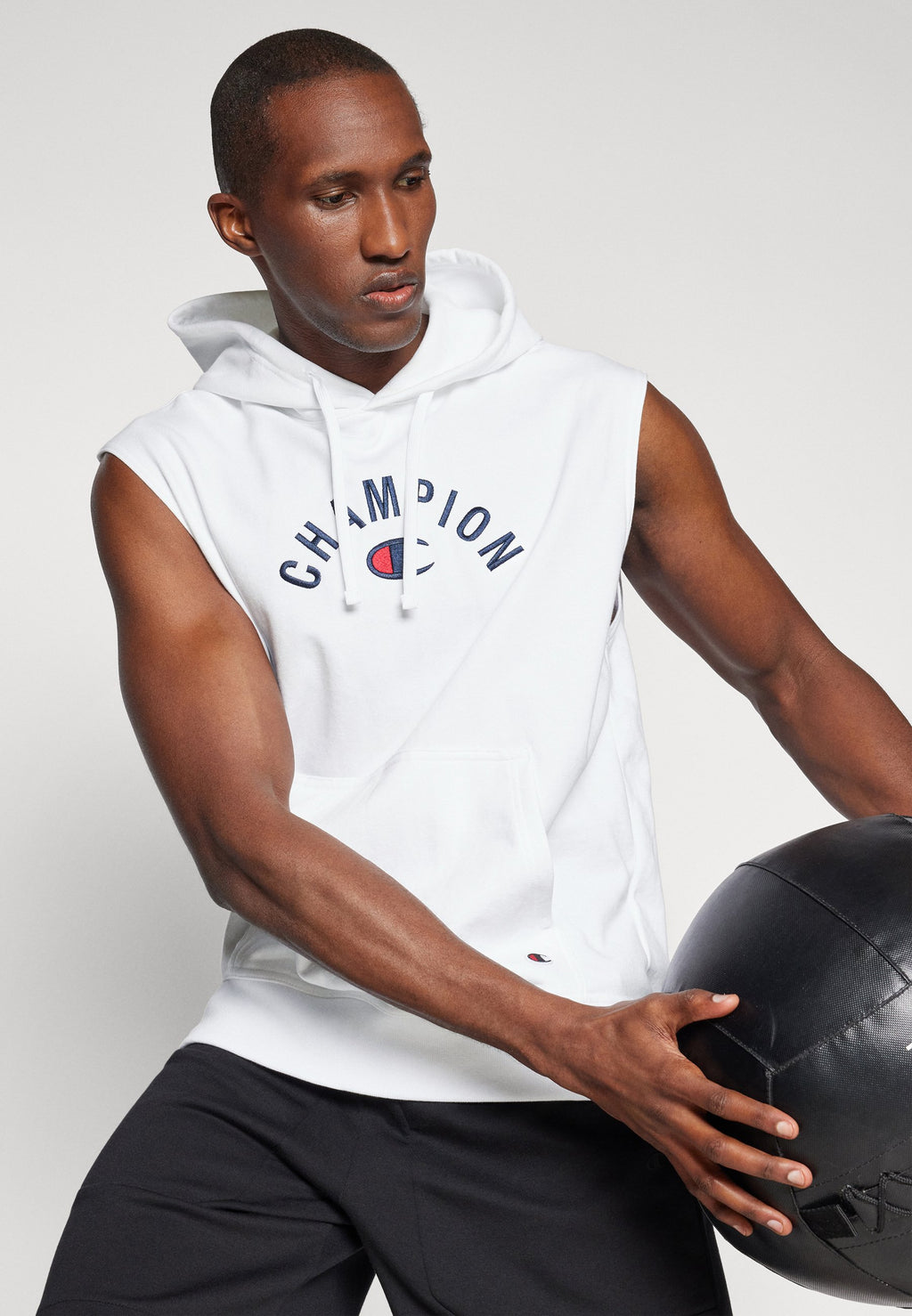 Champion ICONS SLEEVELESS HOODIE WITH CENTRAL LOGO