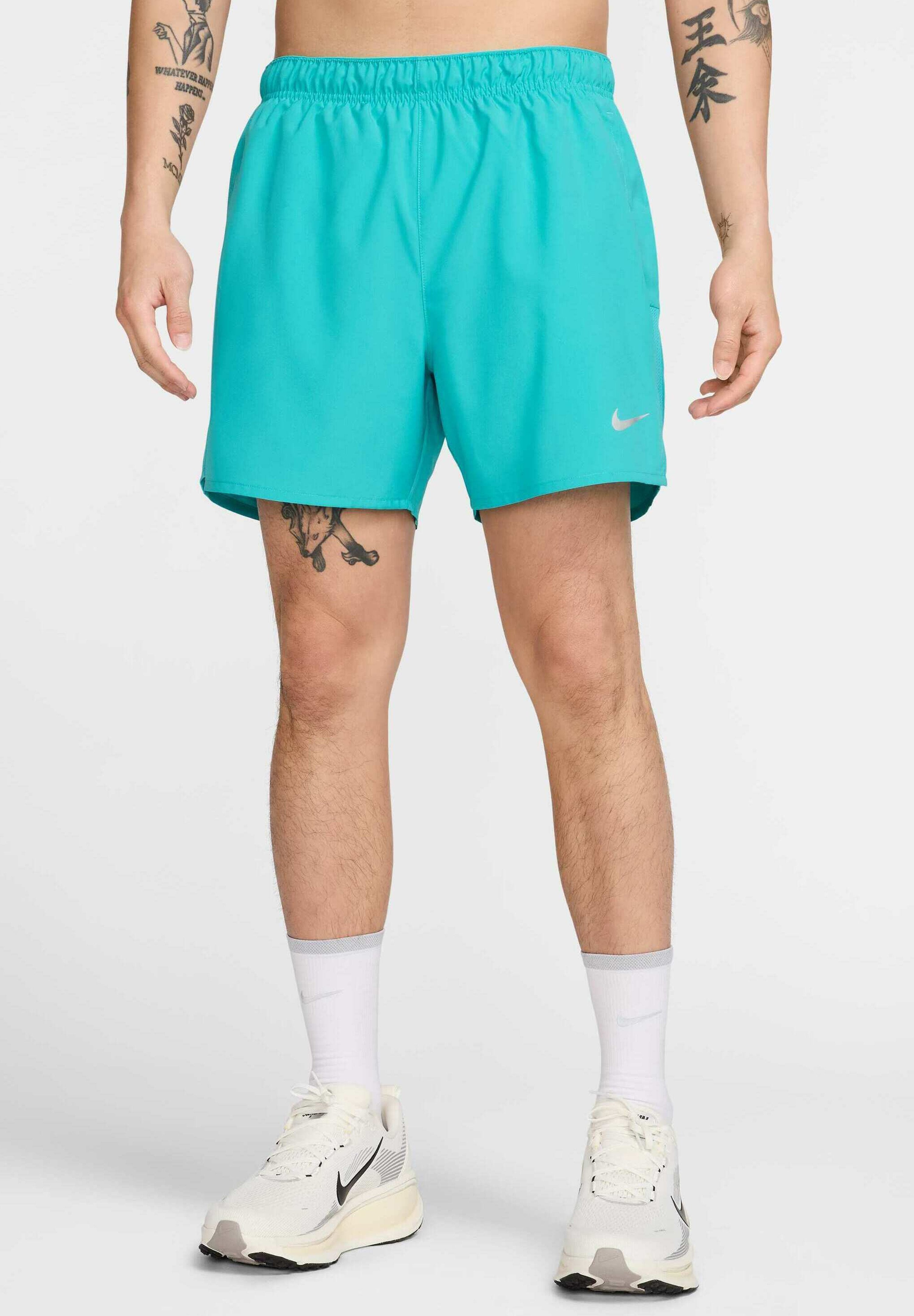 Nike Performance