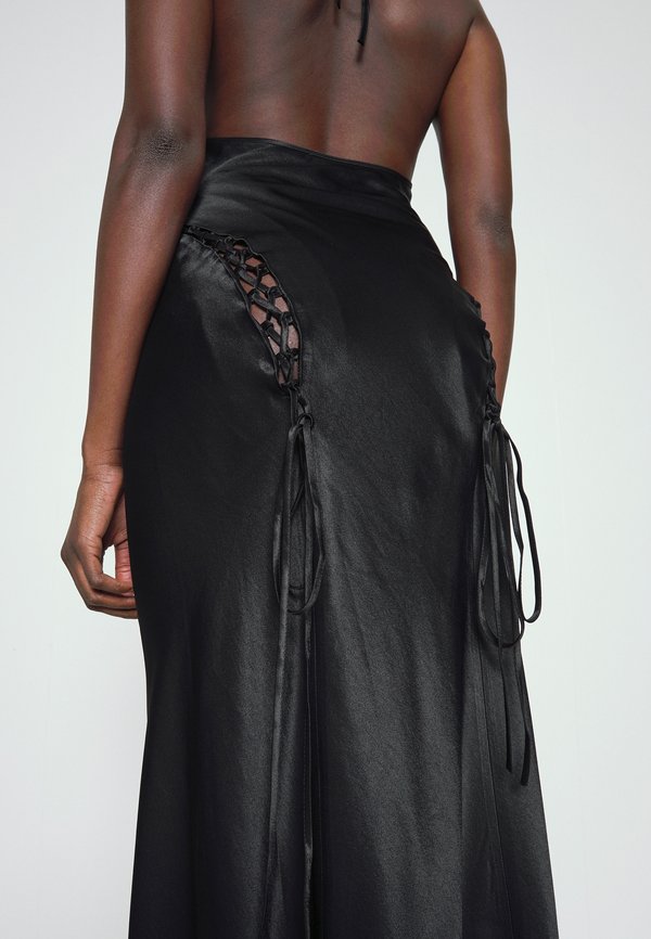 Materiel UP HALTER DRESS