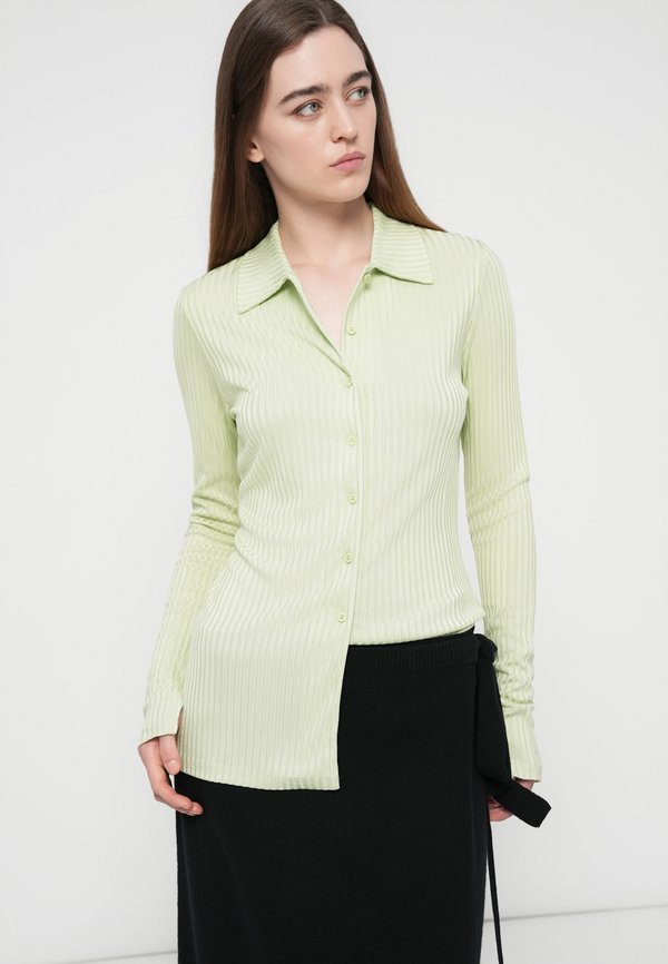 CLOSED WRAP SKIRT