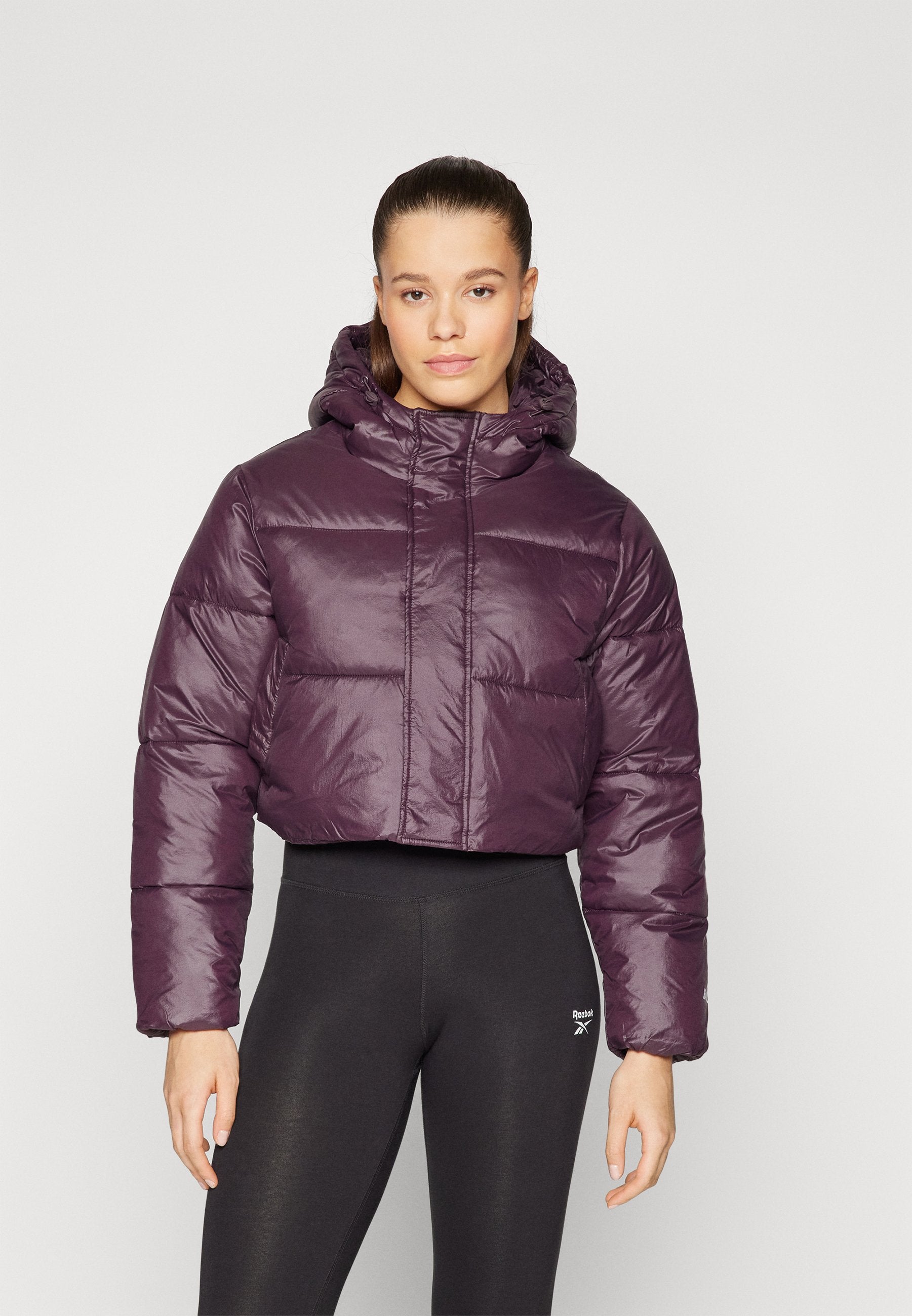 Fabletics ESSENTIAL CROPPED HOODED PUFFER