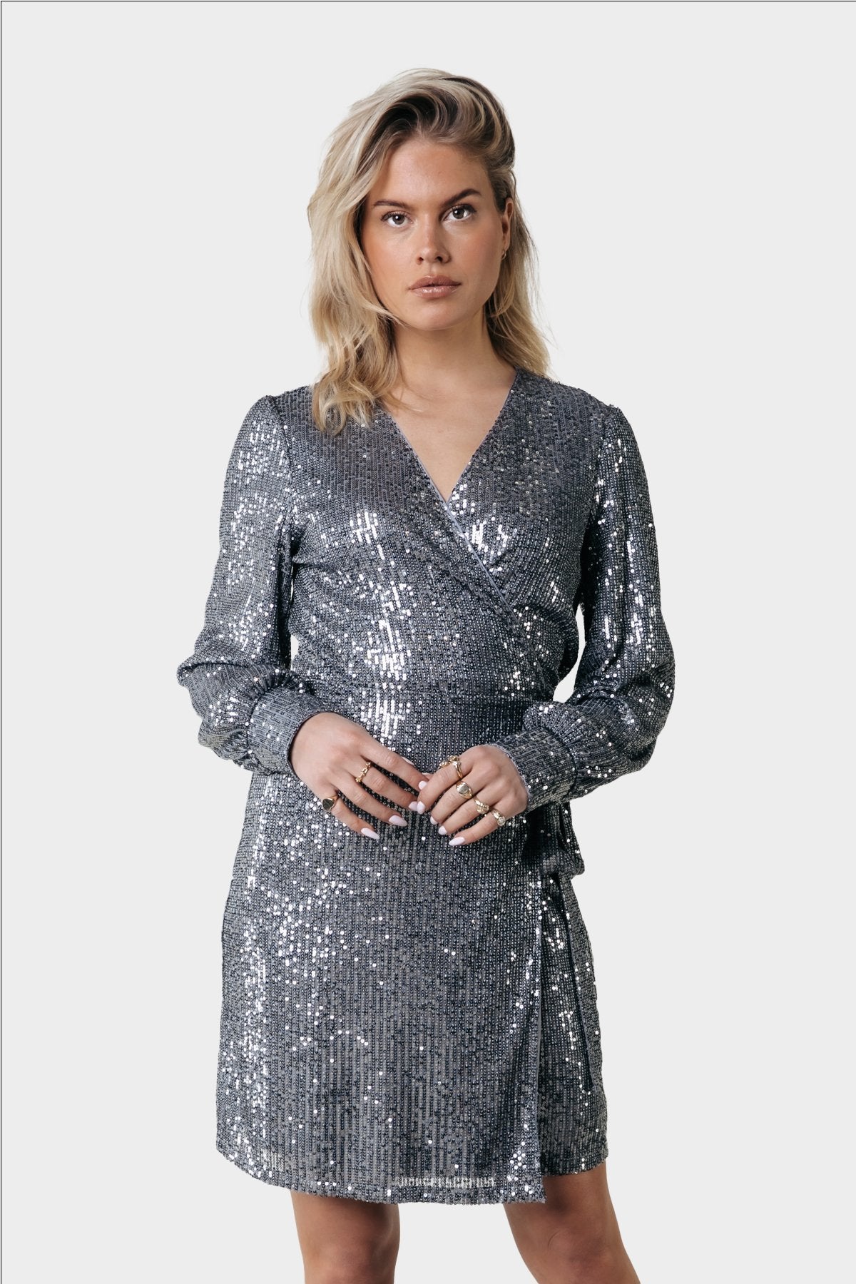Colourful Rebel XITA SEQUINS REAL WRAP DRESS