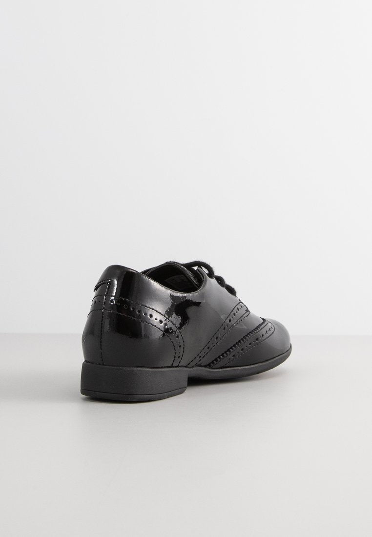 Clarks SCALA