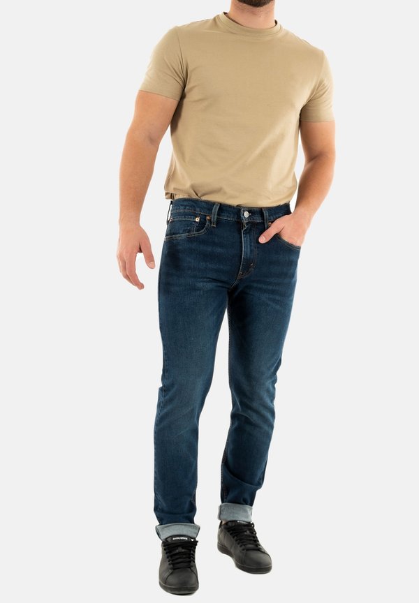 Levi's®