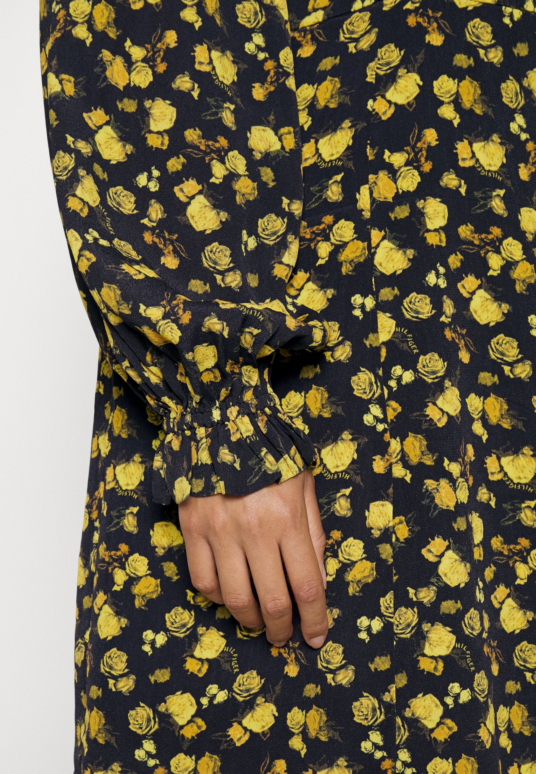  MOSS ROSE DRESS  Media 5