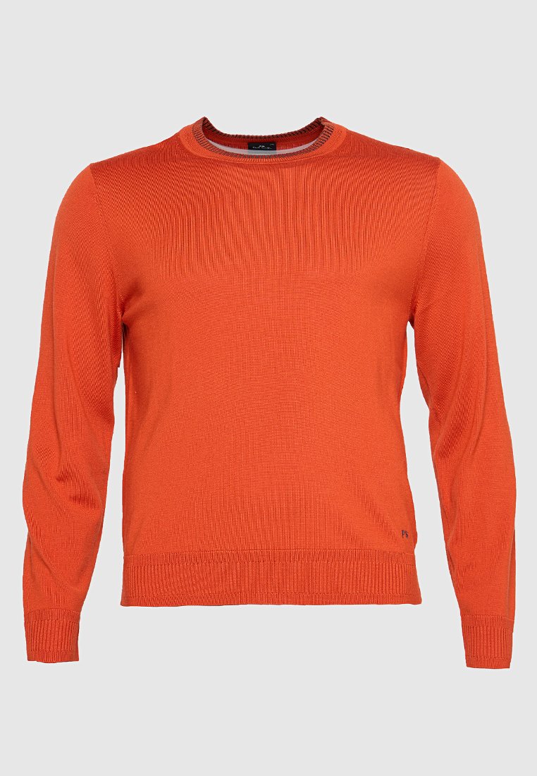 Helles orangefarbenes, langärmeliges, gestricktes Pullover mit Rundhalsausschnitt, Rippenbündchen an Ärmeln und Saum, vor einfarbigem Hintergrund dargestellt.