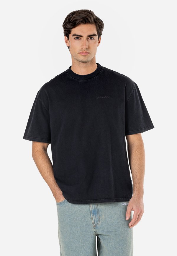 Pegador LOGO OVERSIZED TEE