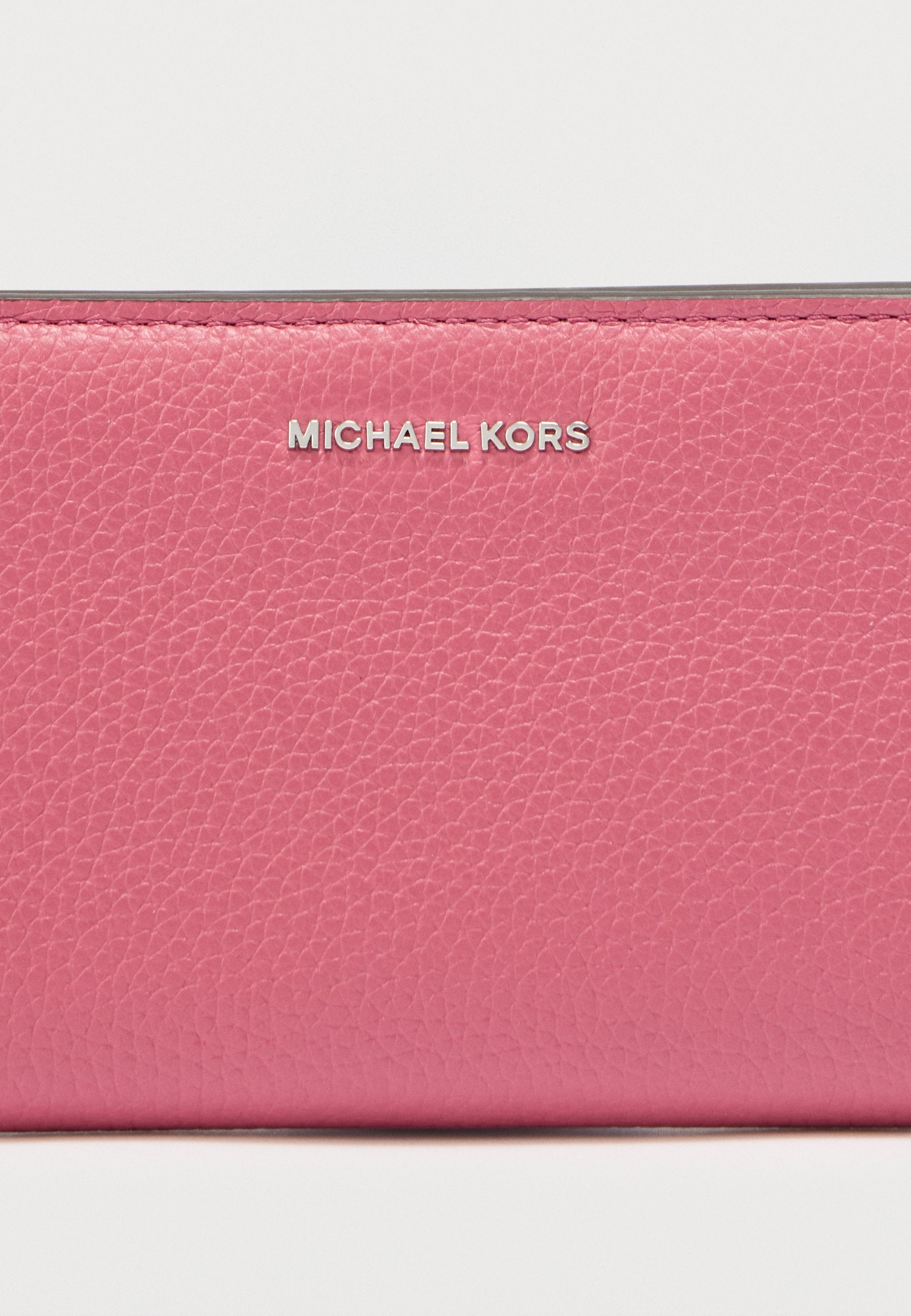MICHAEL Michael Kors BRYANT LG SLIM SNAP WALLET