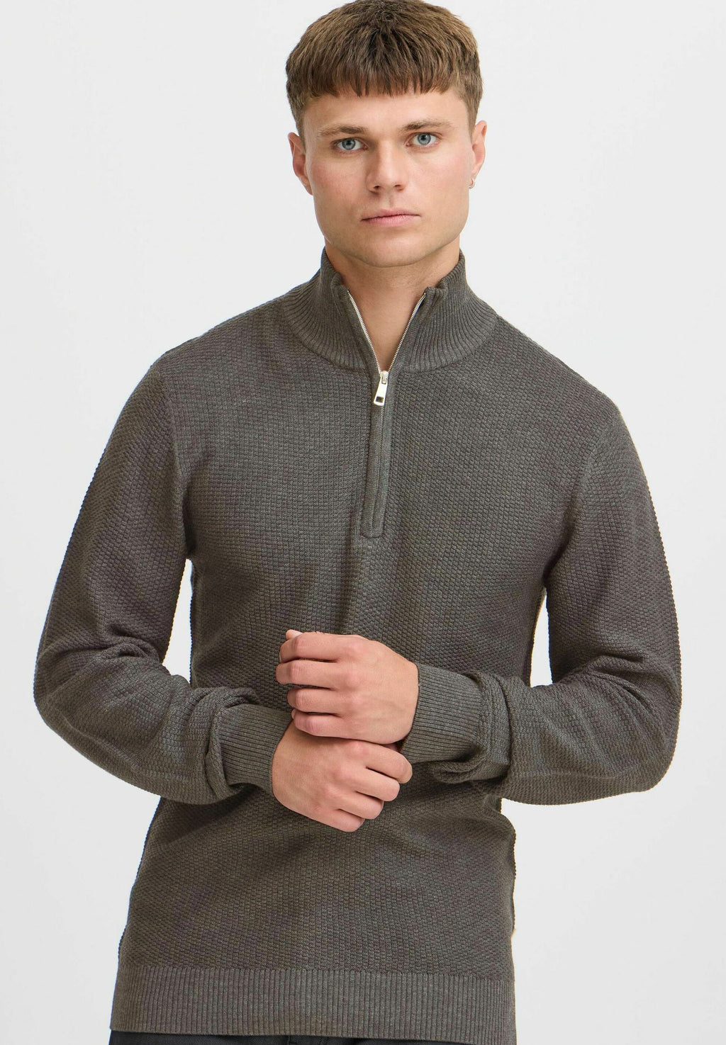 BHGOMAZA FINE KNIT TROYER Media 3